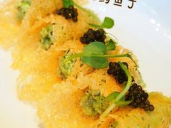 脆盏翡翠带子配鲟鱼子-湖滨28中餐厅·西湖宴·杭州君悦酒店