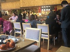 大堂-威珀斯酒店·珀萃美食餐厅 | 海鲜刺身·现烤生蚝·特色烤肉