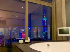 -上海外滩茂悦大酒店