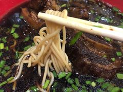 -小龙大肉面馆