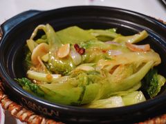 啫啫生菜煲-东鑫记港式茶餐厅(南京东路店)