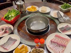 -正能量脆肉鲩火锅