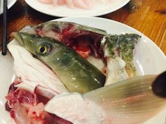 -正能量脆肉鲩火锅