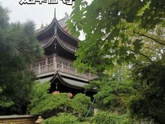 -龙华寺