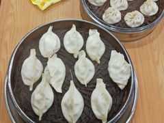 牛肉蒸饺-清真老铁家灌汤包