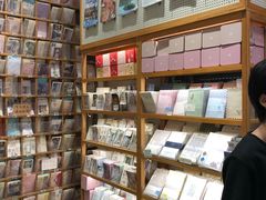 -猫的天空之城概念书店(苏州平江店)