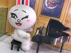-LINE FRIENDS Garosu-gil Flagship Store