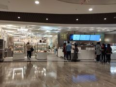 门面-奈雪的茶(市百一店)
