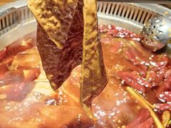 -城墙拐拐火锅(三峡广场黑金冠店)