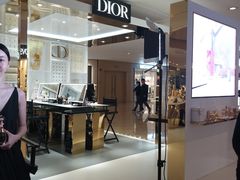 -DIOR迪奥(德基广场女装店)