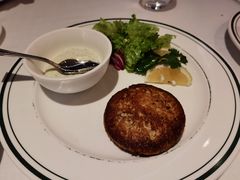 招牌蟹肉饼-Wolfgang’s Steakhouse 沃夫冈牛排馆(上海白玉兰广场店)