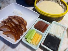 -韵秋荷(宝山龙湖天街店)