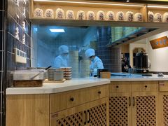 -馋三尺蟹粉小笼(人民广场店)