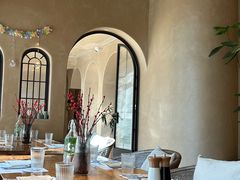 -春树下·树屋花房西餐厅(罍街AS1980店)