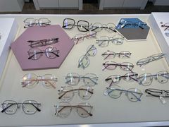 -浮光眼镜·蔡司视觉合作·数字验配中心(陆家嘴店)