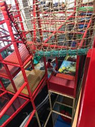 -玩元素·家庭游乐成长中心(香格里拉店)