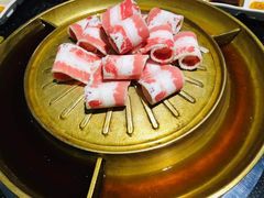 -猪啊牛呀羊啊铜盘烤肉(正大广场店)