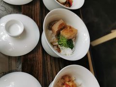 三口饭-穹六人间 people 6(岳阳路店)