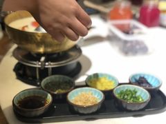 -荟廷·晶萃(陆家嘴尚悦湾店)
