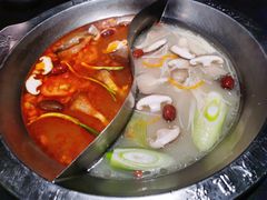 -大龙燚火锅(五一广场店)