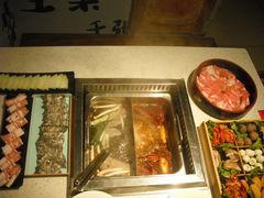 -十三幺山野火锅(市府路店)