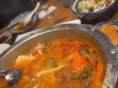 -老凯俚酸汤鱼(鸿通城店)