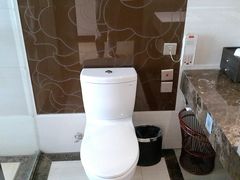 -锦龙国际酒店(天津奥体中心华苑地铁站店)