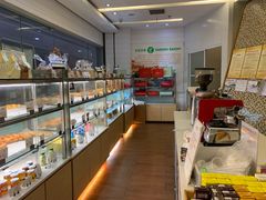 -花园饼屋·吐司蛋糕面包(星海店)