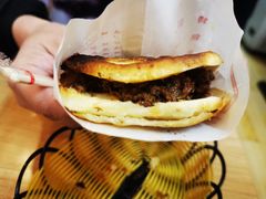 驴肉火烧-大耳公曹氏驴肉包子铺(三八店)
