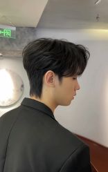 -米娜男士新国潮理发馆