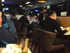 -新大咀港式茶餐厅(宝山万达店)