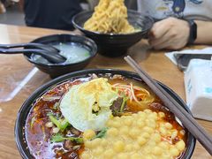 -耙豌豆重庆小面