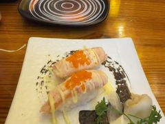 火炙焦糖三文鱼手握-坂吉屋·居酒屋深夜食堂(龙湖店)