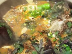 柴火稻香鱼-吃饭皇帝大土家民族菜(正大广场店)