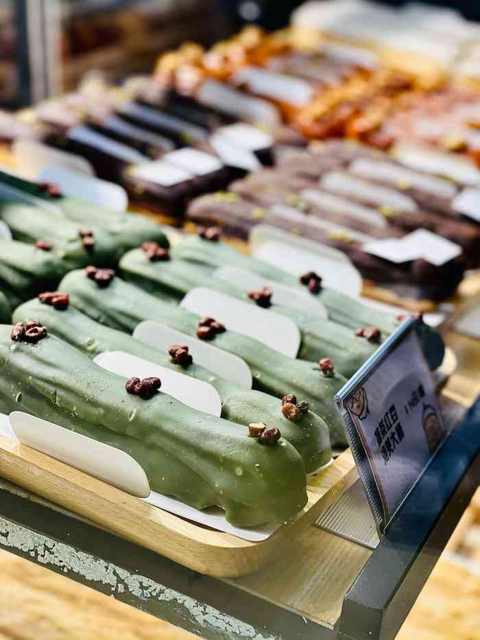 哈斗手指泡芙(楚河汉街店)-"之前去广州旅游吃到过这种手指泡芙,酥脆