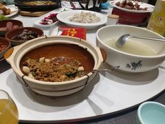 -乔家小院•本地小海鲜•非遗驴肉(万年泉路店)