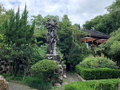 -灵岩山风景区