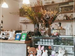 -In Cafe隐食研室