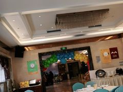 -沪华海鲜大酒楼(南汇店)