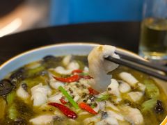 招牌川香酸菜鱼-柒园·三十年创意杭帮菜(龙湖滨江天街店)