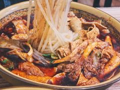麻辣米线-老字号杨坡红油米线腊汁肉夹馍(东四道巷店)