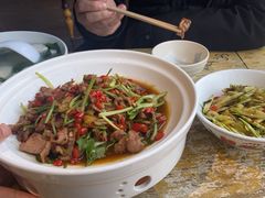 -琥珀老六龙虾(四里河店)