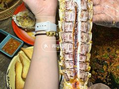 -辉记炭烧海鲜大排档·老字号(福田店)