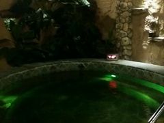 -泉城欧乐堡戏水湾艺术养生温泉