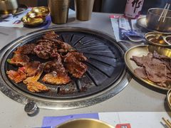 -金会长自助海鲜·烤肉(人民广场店)