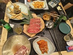 -臻牛烤肉