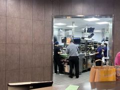 -麦当劳(华贸天地店)