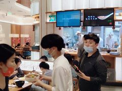 -诚铭记·虾仁汤包·成都小吃(融创店)