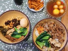 招牌猪软骨剁椒卤汁拌饭-流浪地图剁椒卤汁拌饭(未来城购物广场店)