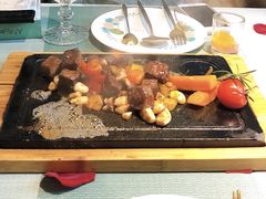 田园澳洲骰子牛肉-蜜桃花开·中西融合菜E&W(南长街店)